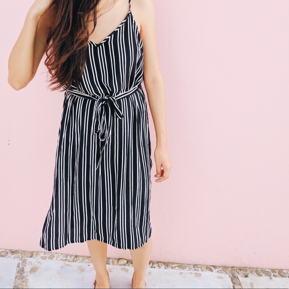 Who What Wear | belted dress